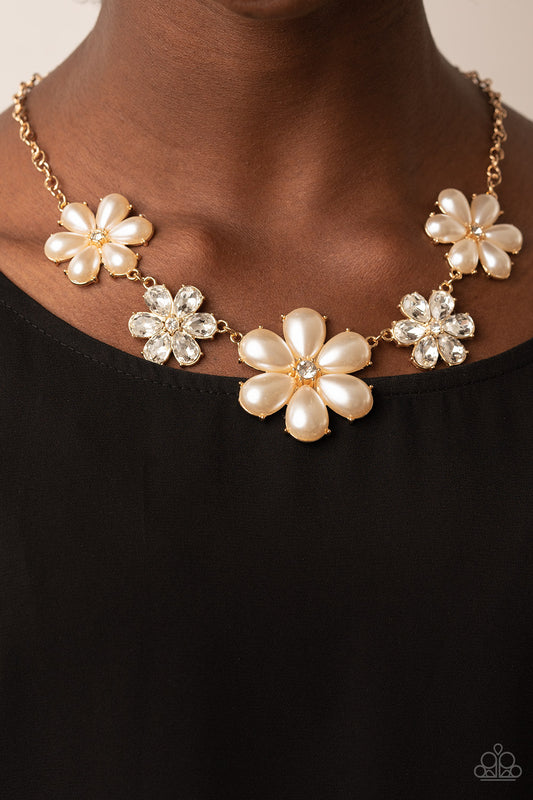 Paparazzi Accessories Fiercely Flowering - Gold