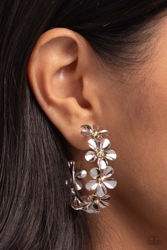 Paparazzi Accessories Floral Flamenco - Silver